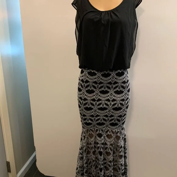 Women junior silver black high- low Bodycon mermaid maxi dress size (M) - Picture 2 of 11